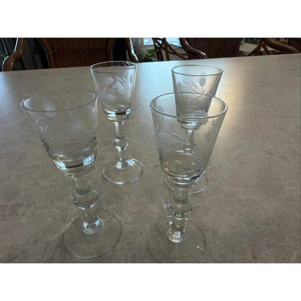 Set Of 4 Sherry/wine Crystal Glasses